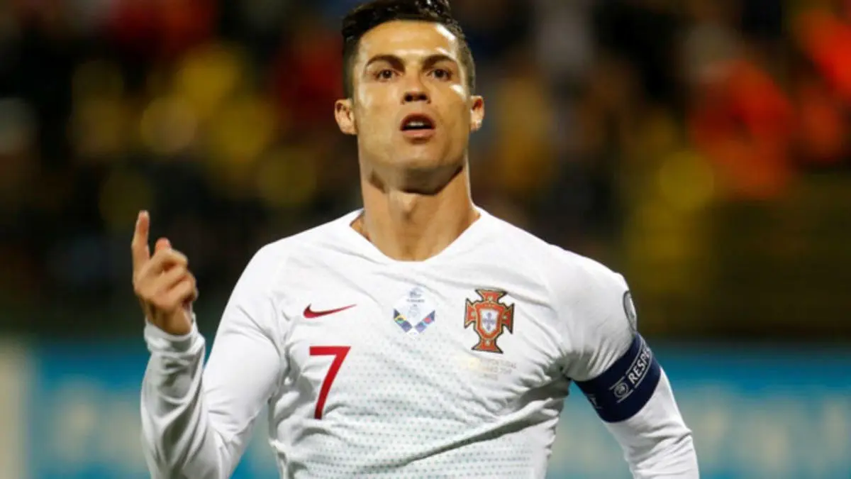 پوکر رونالدو در مقدماتی جام ملت‌های اروپا