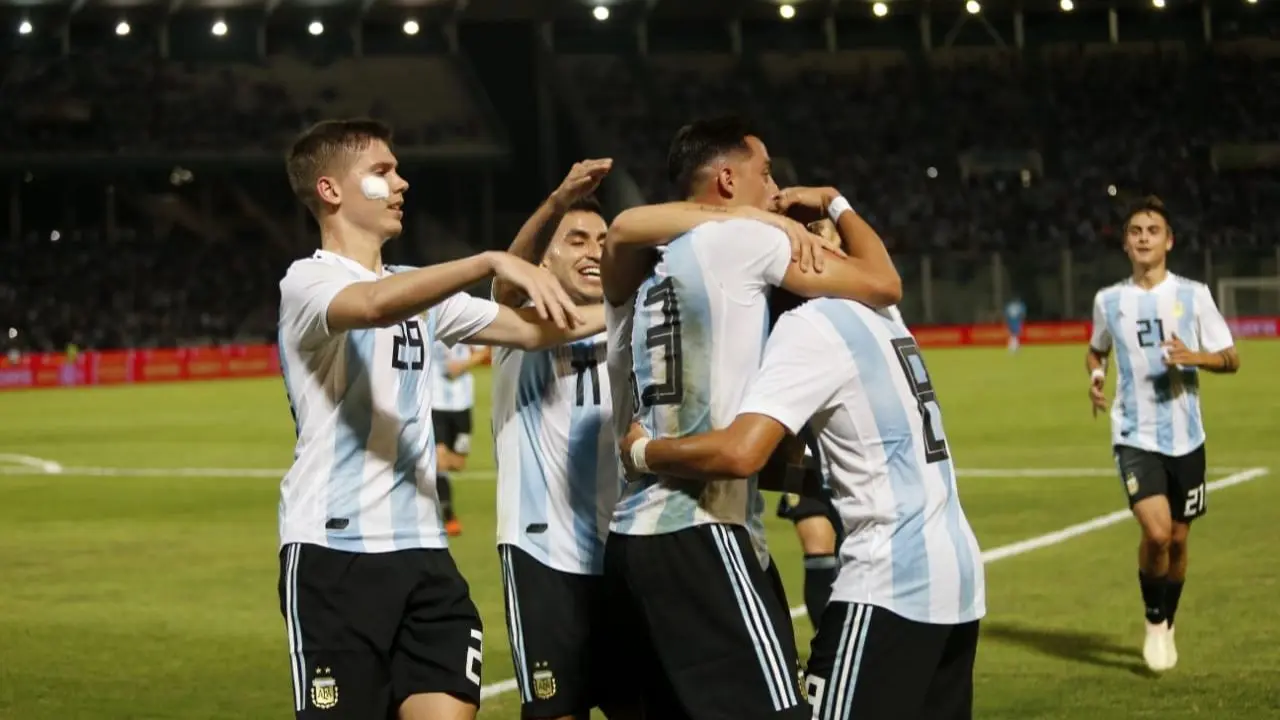 تیم ملی آرژانتین مکزیک را در هم کوبید