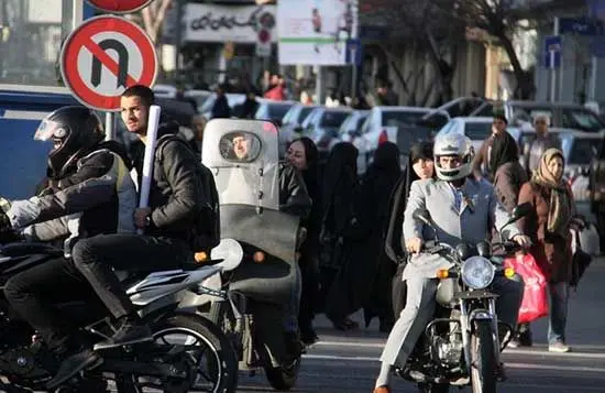 تاکید شهرداری تهران بر اجرای مصوبه اسقاط موتورسیکلت‌های کاربراتوری از زمستان