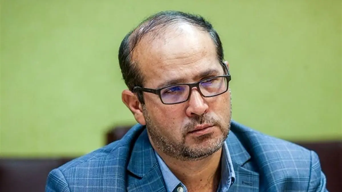 هدف از ساقط کردن حداقل دستمزد حذفِ پایگاهِ قانونی اعتراضهاست/ تشکلهای کارگری حتی در حد کشاندن دولت به میز مذاکره تاثیرگذاری ندارند