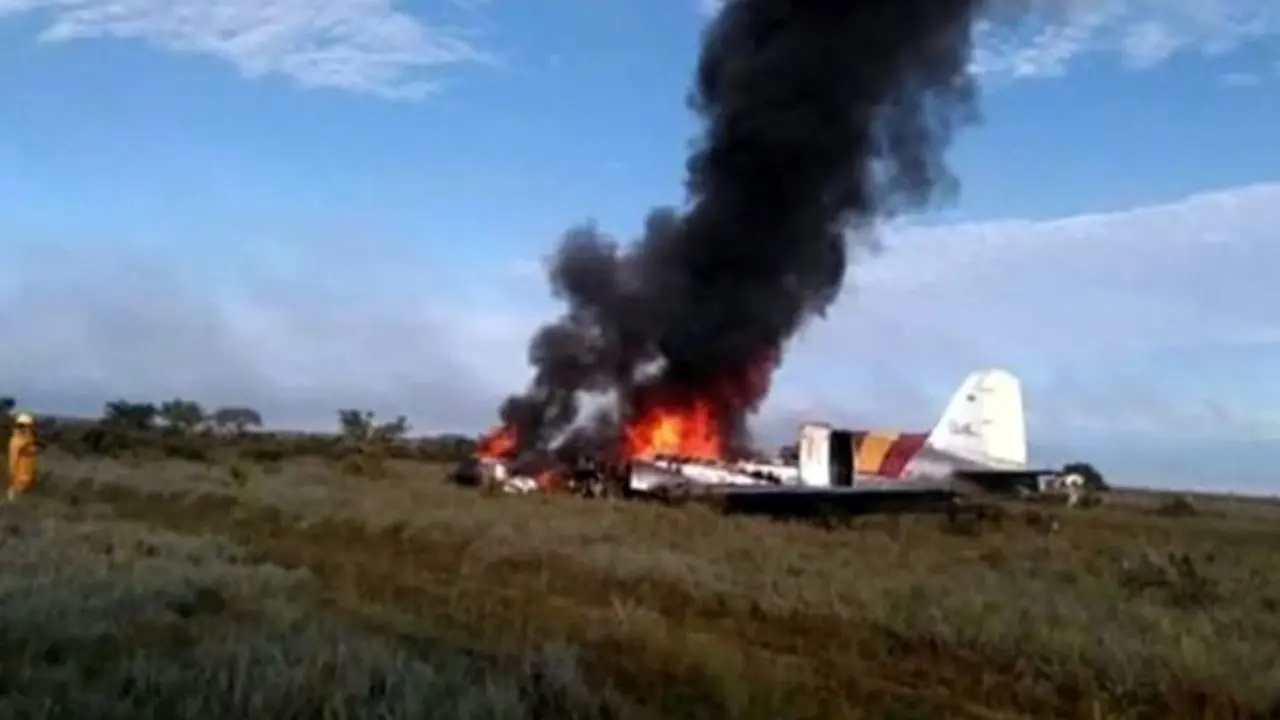 سقوط هواپیما در کلمبیا 7 کشته به‌جا گذاشت + ویدئو