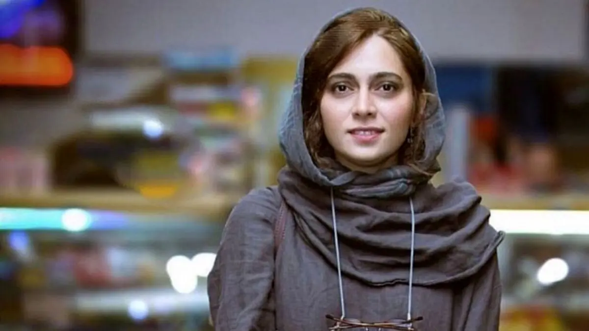 بازیگران فکر کرده‌اند چون چند میلیون فالوئر دارند حق دارند راجع به همه چیز حرف بزنند