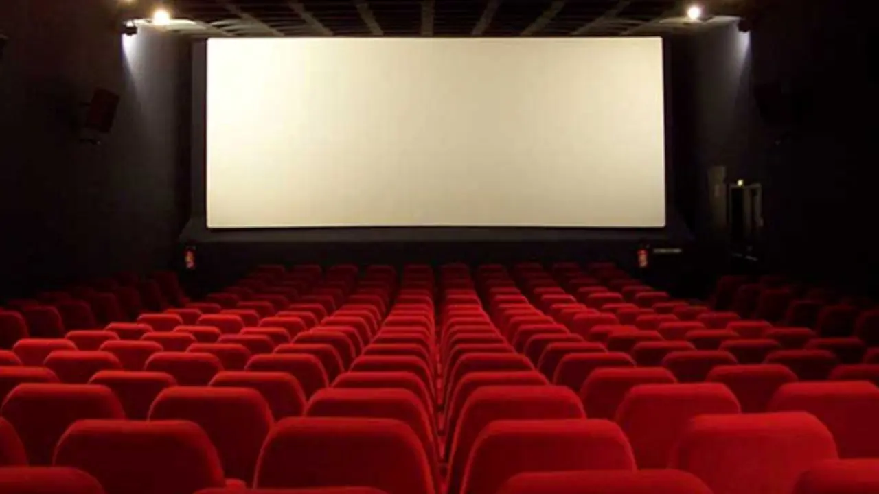 سینما در انتظار فصل پاییز برای رونق اقتصادی است