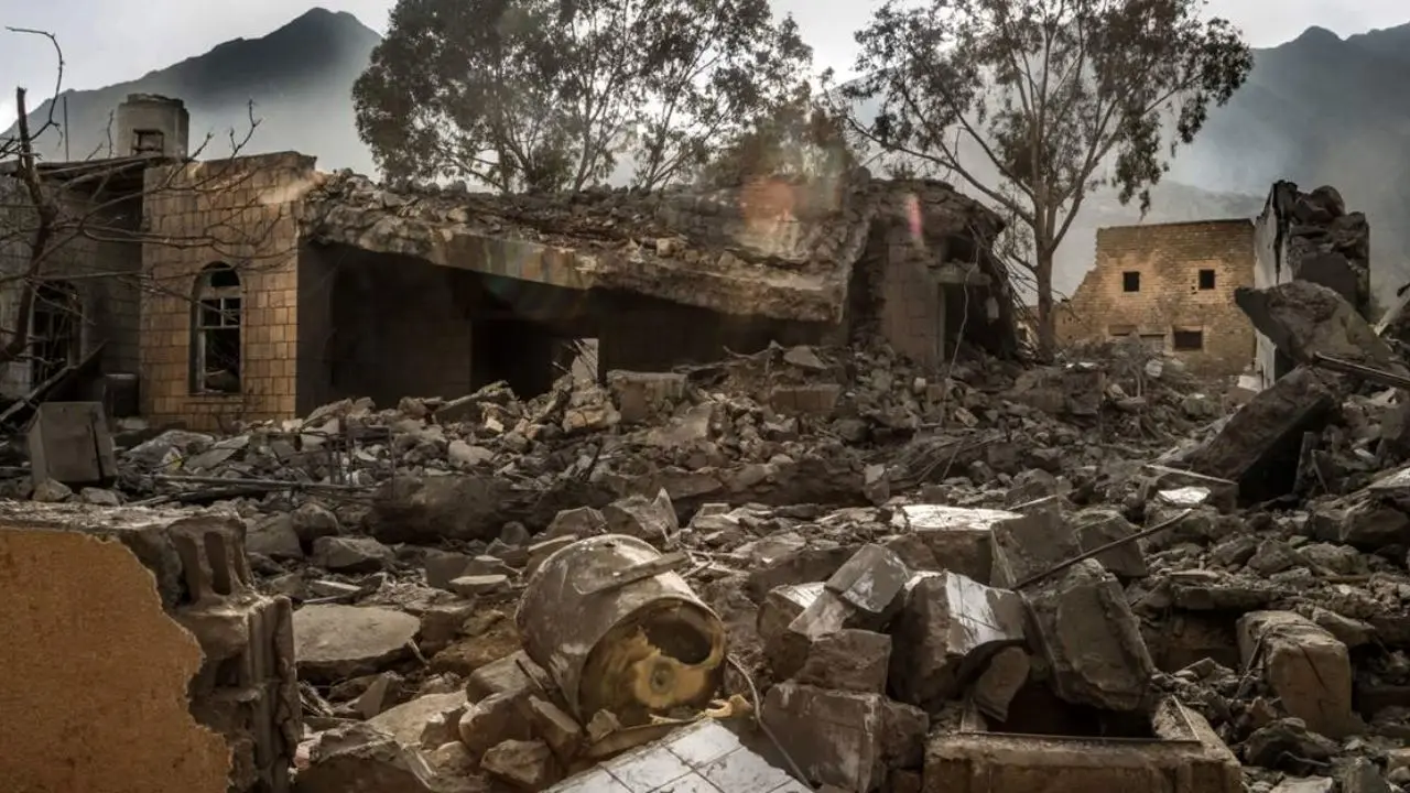 بمباران استان «حجه» یمن توسط جنگنده‌های متجاوز سعودی