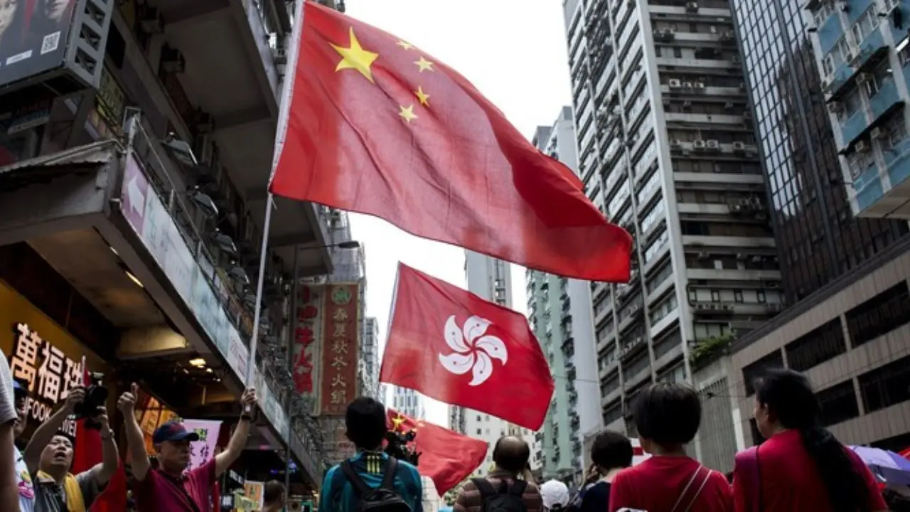 حامیان چین به خیابان‌های هنگ‌کنگ آمدند