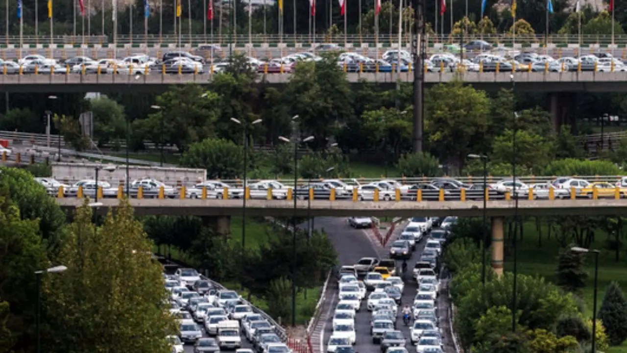 درخواست پلیس برای کاهش ترافیکِ دهه اول مهر