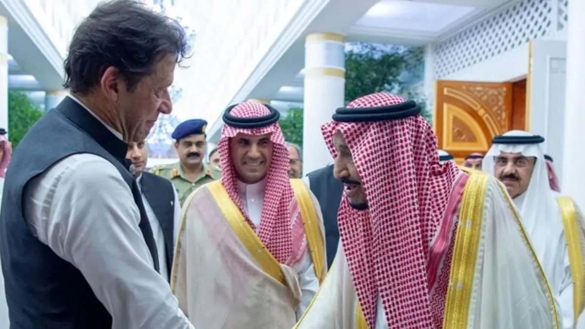 پادشاه سعودی با نخست‌وزیر پاکستان دیدار کرد