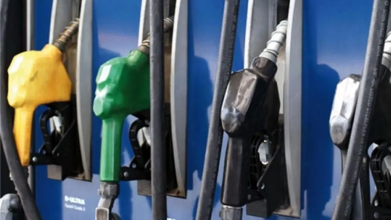 بنزین توزیعی در تهران استاندارد است