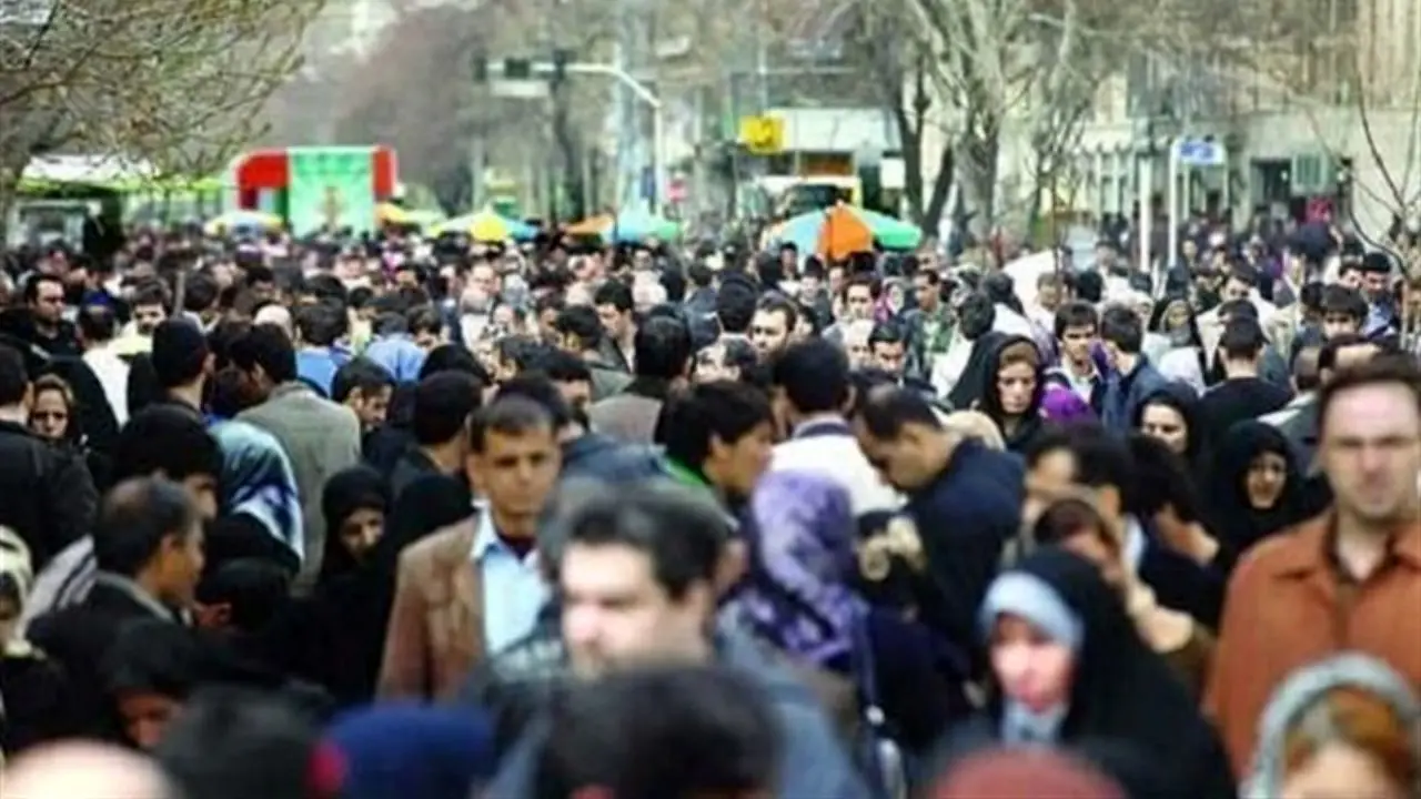 نمی‌توانیم مهاجرت جمعیتی به تهران را کنترل کنیم/ ابزارهای کنترلی در اختیار نداریم