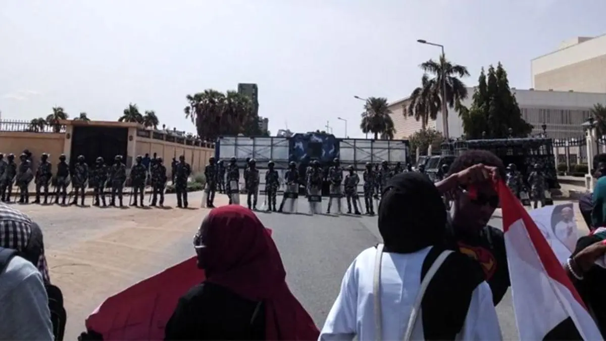 «سودان» سفیر مصر را احضار کرد