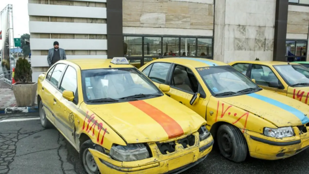 قیمت خودروهای تحویلی در طرح نوسازی تاکسی‌های فرسوده کاهش یافت