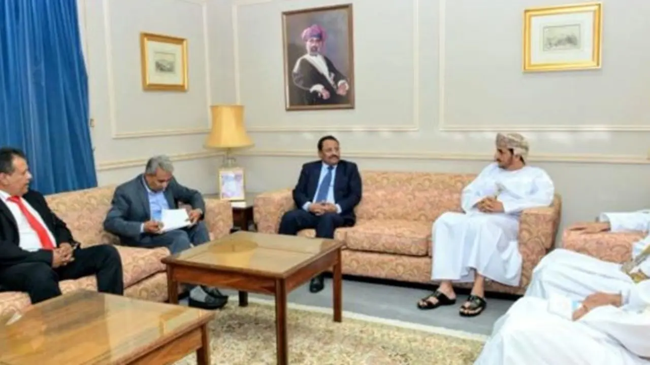 وزیر دولت «هادی» با معاون وزیر خارجه عمان دیدار کرد