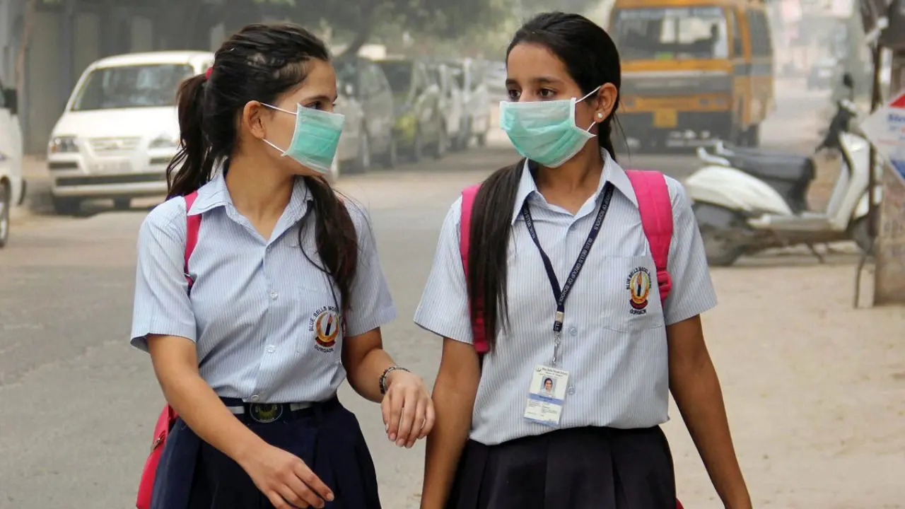آلودگی هوا چه تأثیری بر نمره امتحانات دانش‌آموزان دارد؟