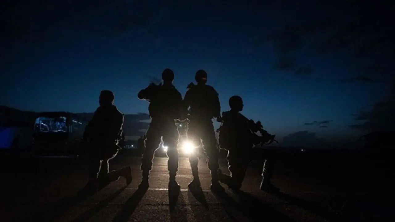 پس‌گردنی فرمانده صهیونیست به سربازان ترسو + ویدئو