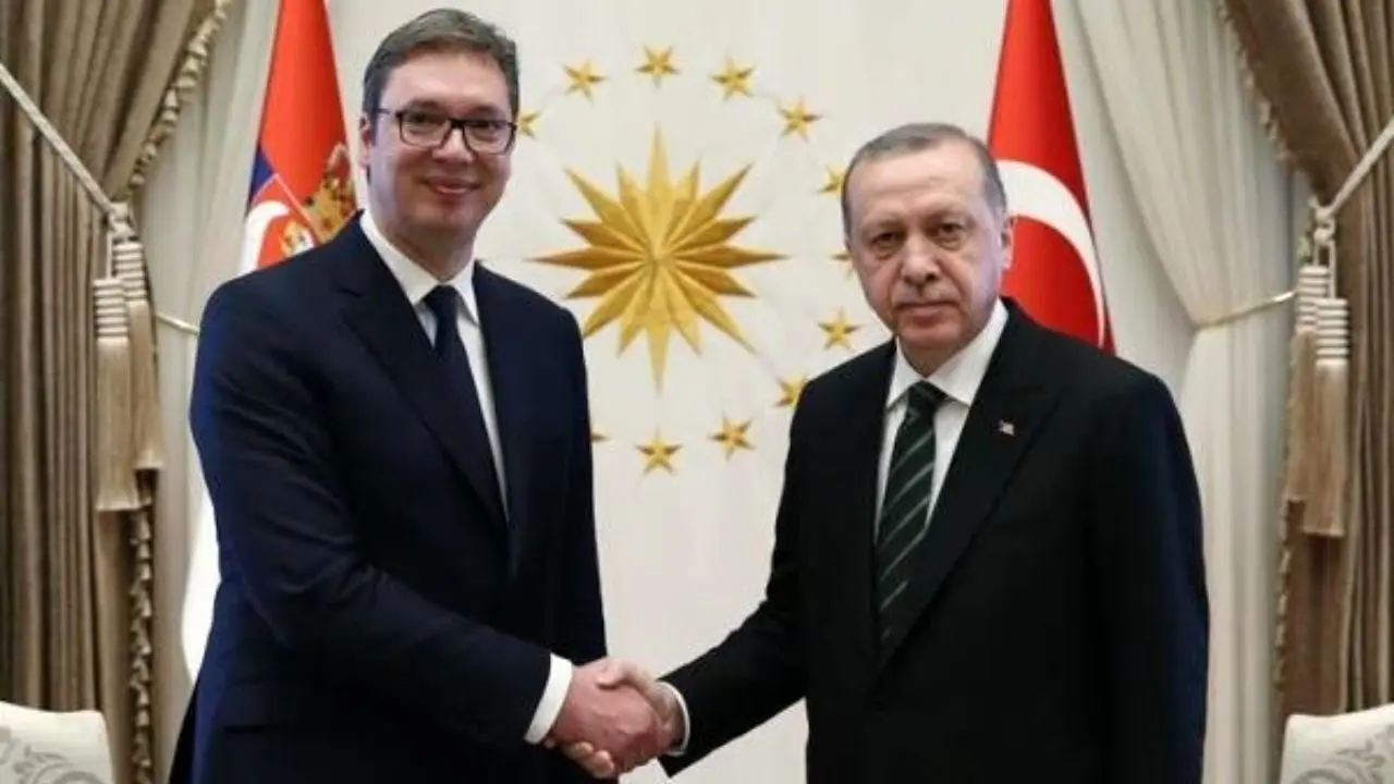 امضای توافق‌نامه همکاری نظامی بین ترکیه و صربستان