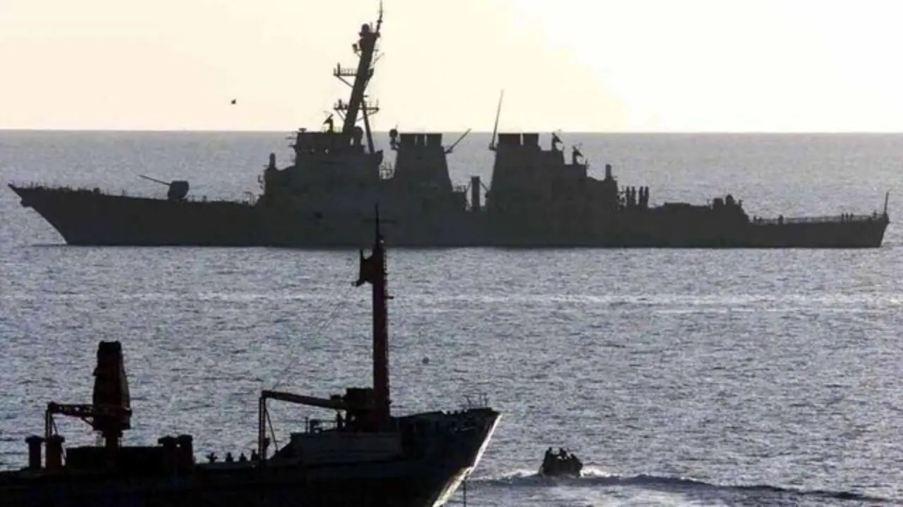 «امارات» یک کشتی سلاح و سرباز به جنوب یمن فرستاد