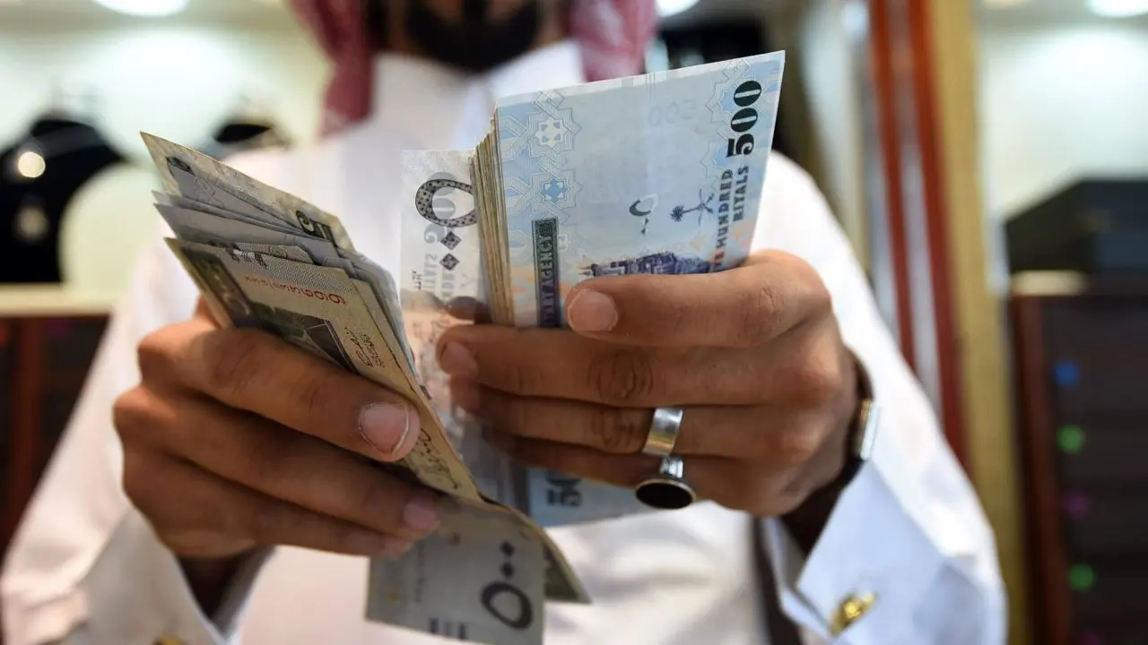 «عربستان» 2 میلیارد دلار درآمد نفتی‌اش را از دست داد