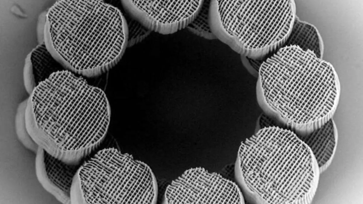 تسریع 1000 برابری تولید ساختارهای نانویی با چاپ 3بعدی