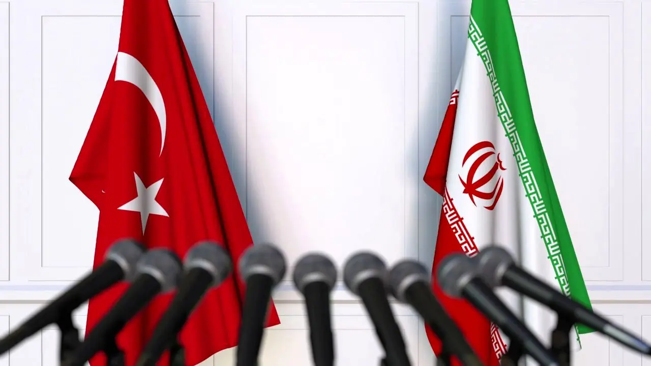 وزیران امور خارجه ایران و ترکیه درباره آخرین تحولات شمال سوریه رایزنی کردند