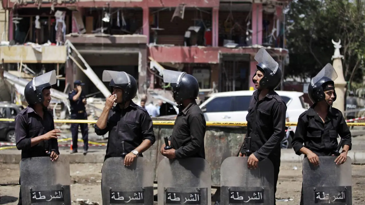 خبرنگار آسوشیتدپرس توسط مقامات مصر بازداشت شد