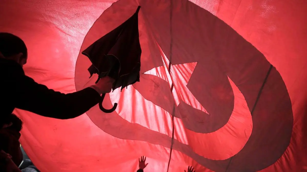 انتخابات سرنوشت‌ساز تونس آغاز شد