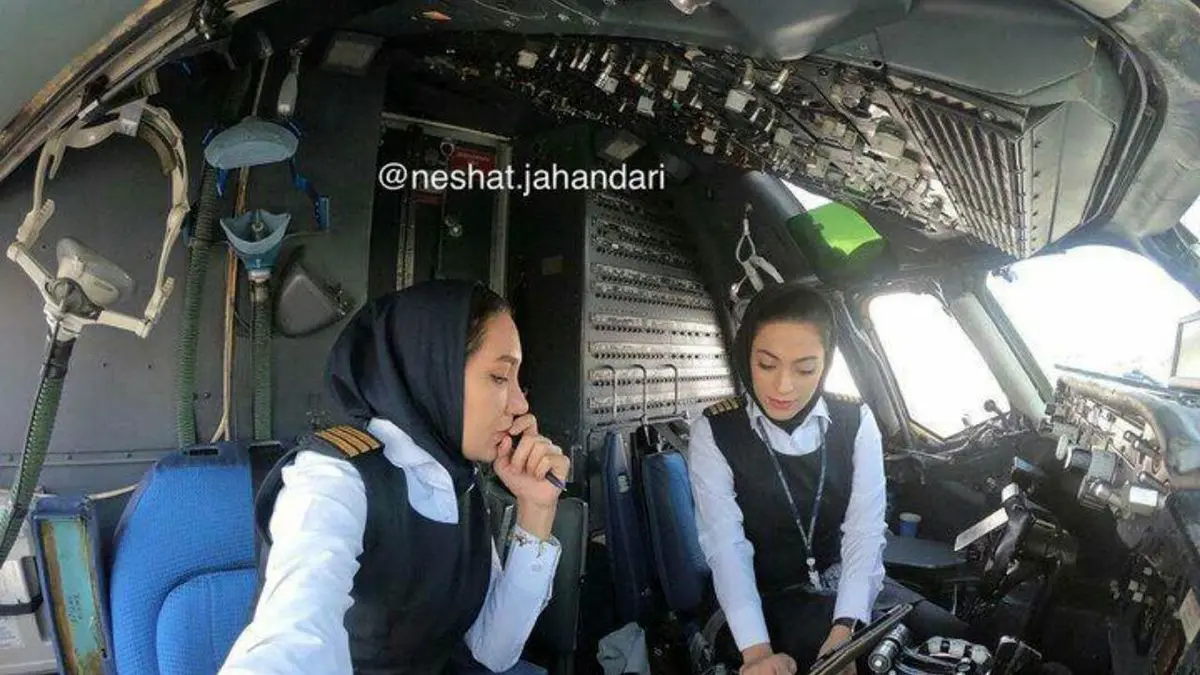 نخستین پرواز رفت و برگشت تهران-مشهد با خلبانان زن