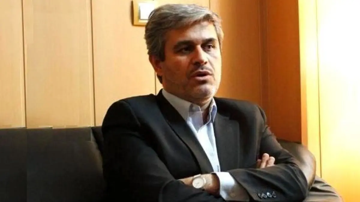 بودجه سال 99 و 1400 به صورت غلطان بررسی می‌شود