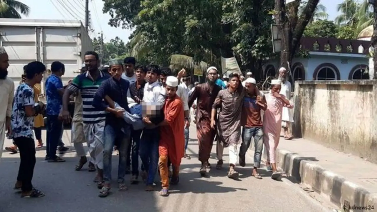 چهار کشته در اعتراضات مسلمانان بنگلادش علیه توهین به پیامبر(ص)
