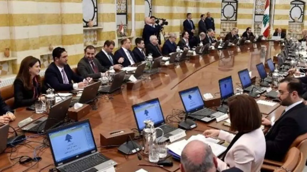 بررسی طرح 24 ماده‌ای نخست‌وزیر لبنان در هیأت دولت این کشور پایان یافت