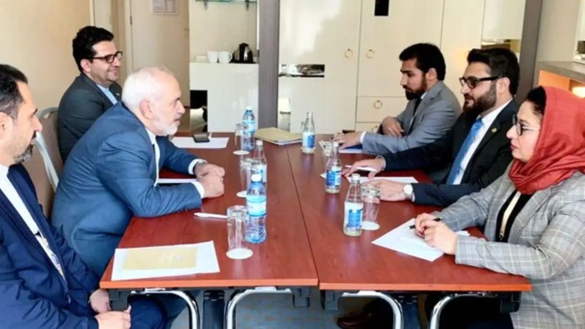 مشاور امنیت ملی افغانستان با «ظریف» دیدار کرد