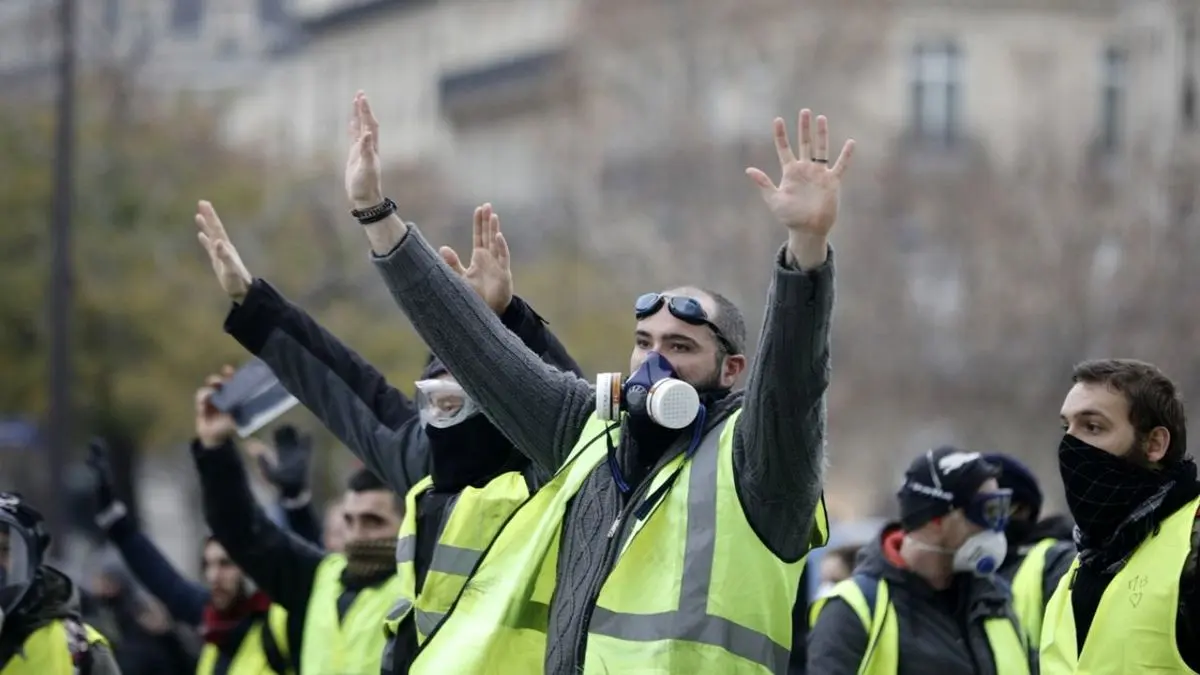 چرا تظاهرات فرانسه به نتیجه نمی‌رسد؟ + ویدئو