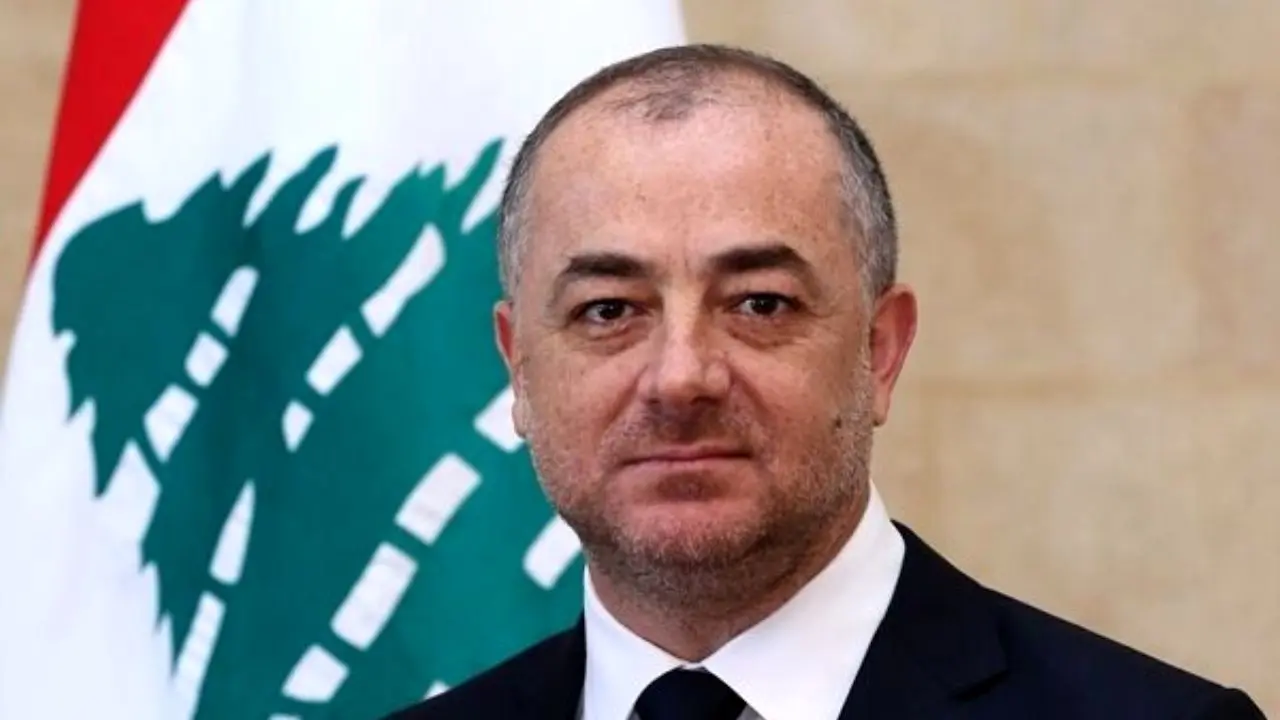 وزیر دفاع لبنان مجوز حمل سلاح را لغو کرد