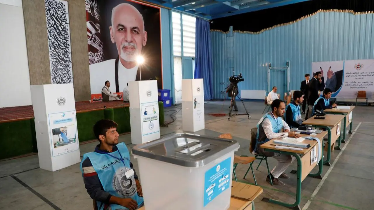 اعلام نتیجه اولیه انتخابات ریاست جمهوری افغانستان به 23 آبان موکول شد