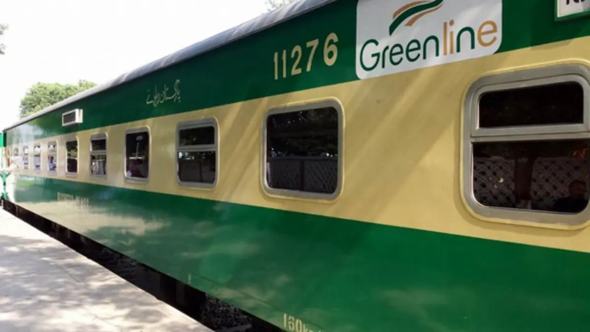 25 کشته و 30 زخمی در آتش سوزی قطار در پاکستان