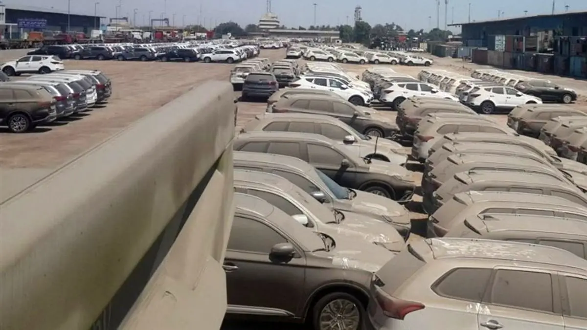 دستور جلوگیری از ترخیص بیش از 1000 خودرو صادر شد