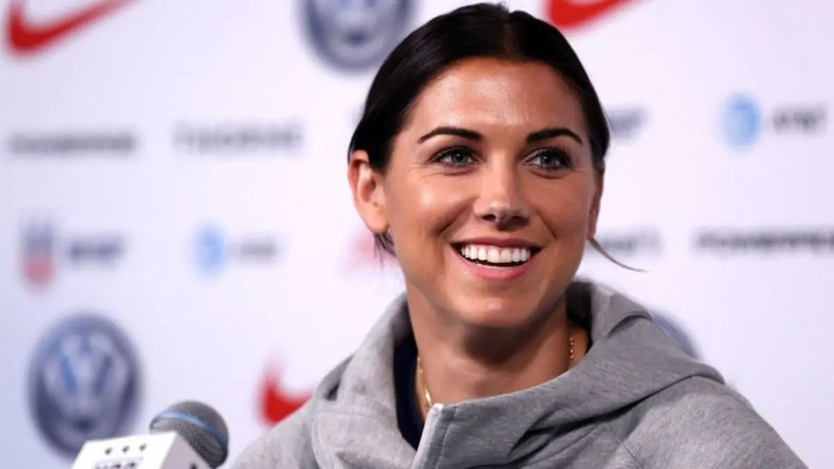 ستاره فوتبال زنان آمریکا به دنبال حضور در المپیک بعد از بارداری