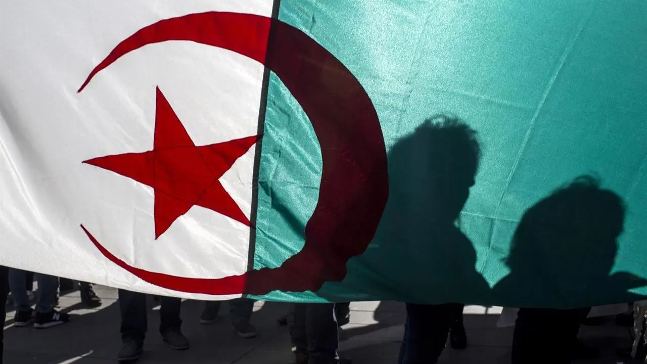 الجزایر برای انتخابات آماده می‌شود