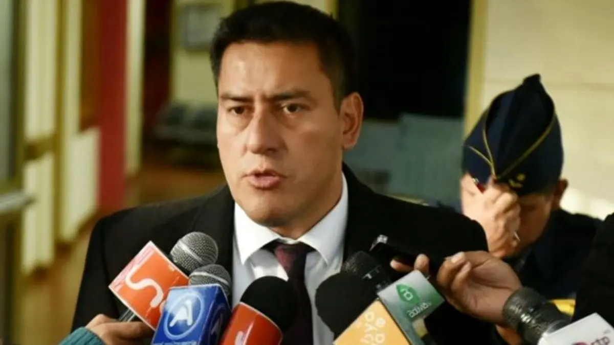وزیر دفاع بولیوی استعفا کرد