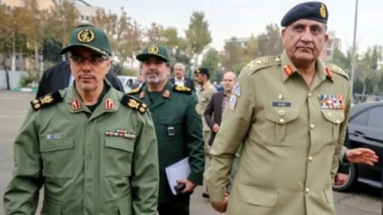 فرمانده ارتش پاکستان با سرلشکر باقری دیدار کرد