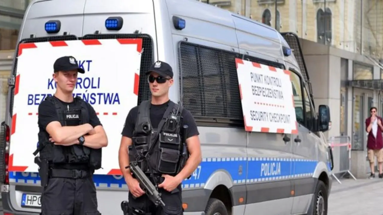 مدرسه‌ای در لهستان از بیم بمب‌گذاری تخلیه شد