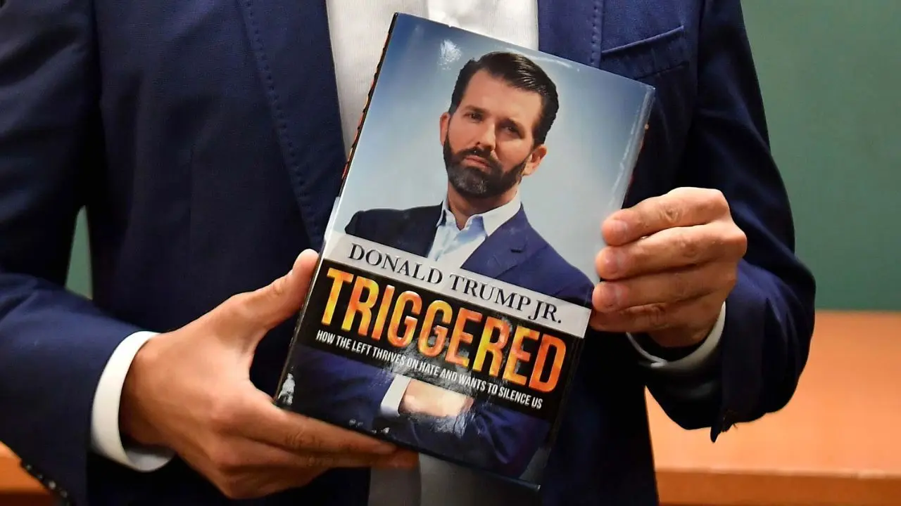 کتاب جنجالی پسر «ترامپ» در صدر پرفروش‌های غیرداستانی قرار گرفت