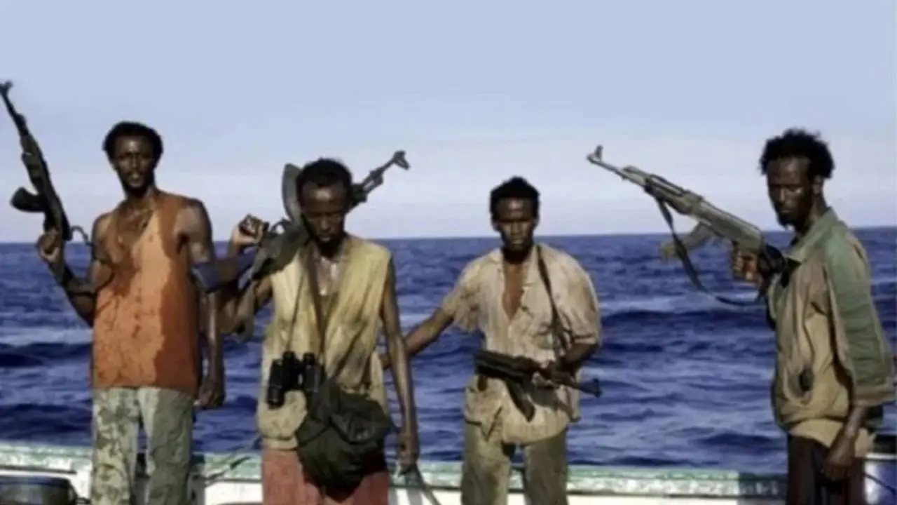 گزارشی از وضع صیادان ایرانی گروگان در سومالی تا دزدان دریایی در اوین