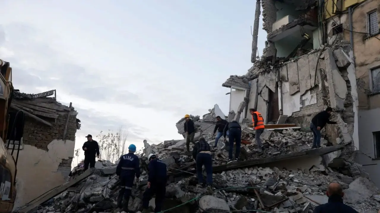 تلفات زمین‌لرزه آلبانی به 6 کشته و 150 زخمی رسید