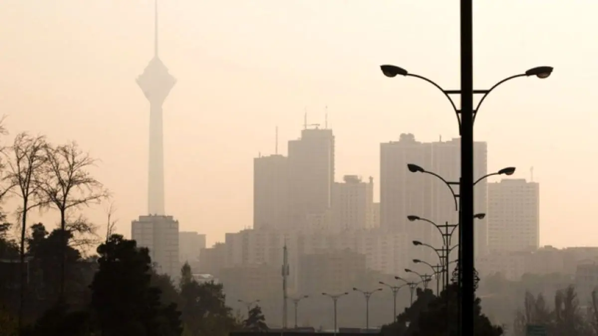 هوای تهران همچنان آلوده است/ تصمیم‌گیری در خصوص تعطیلی مدارس تهران