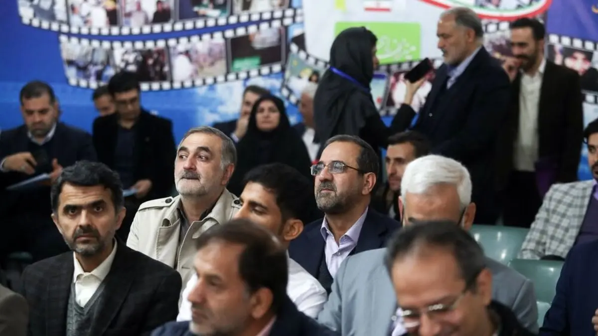 کدام یک از وزرای دولت احمدی‌نژاد در انتخابات مجلس ثبت‌نام کرده‌اند؟