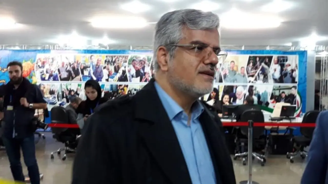 محمود صادقی برای انتخابات مجلس یازدهم ثبت‌نام کرد