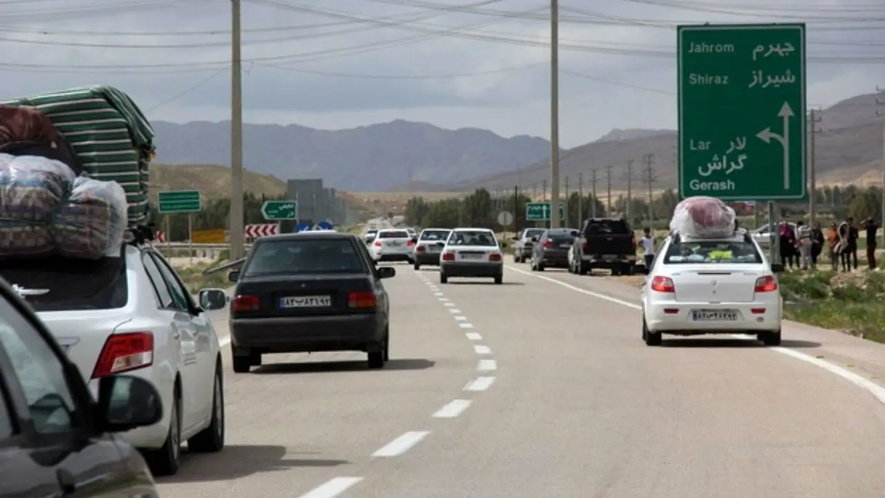 جاده‌های وحشت عمری است در انتظار اعتبار مانده‌اند/ عمر چند ایرانی در جاده‌های غیراستاندارد به سر رسید؟/ از تلفات محور لار-جهرم تا سلفچگان