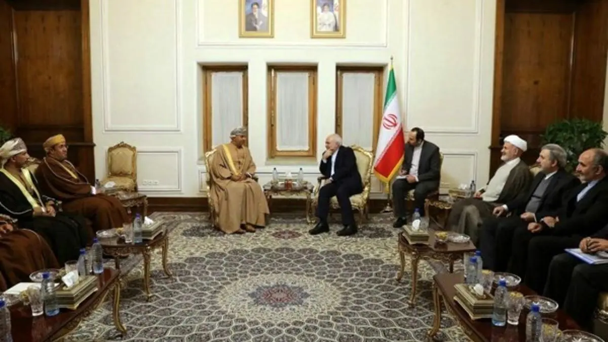 وزیر تجارت و صنعت عمان با ظریف دیدار کرد