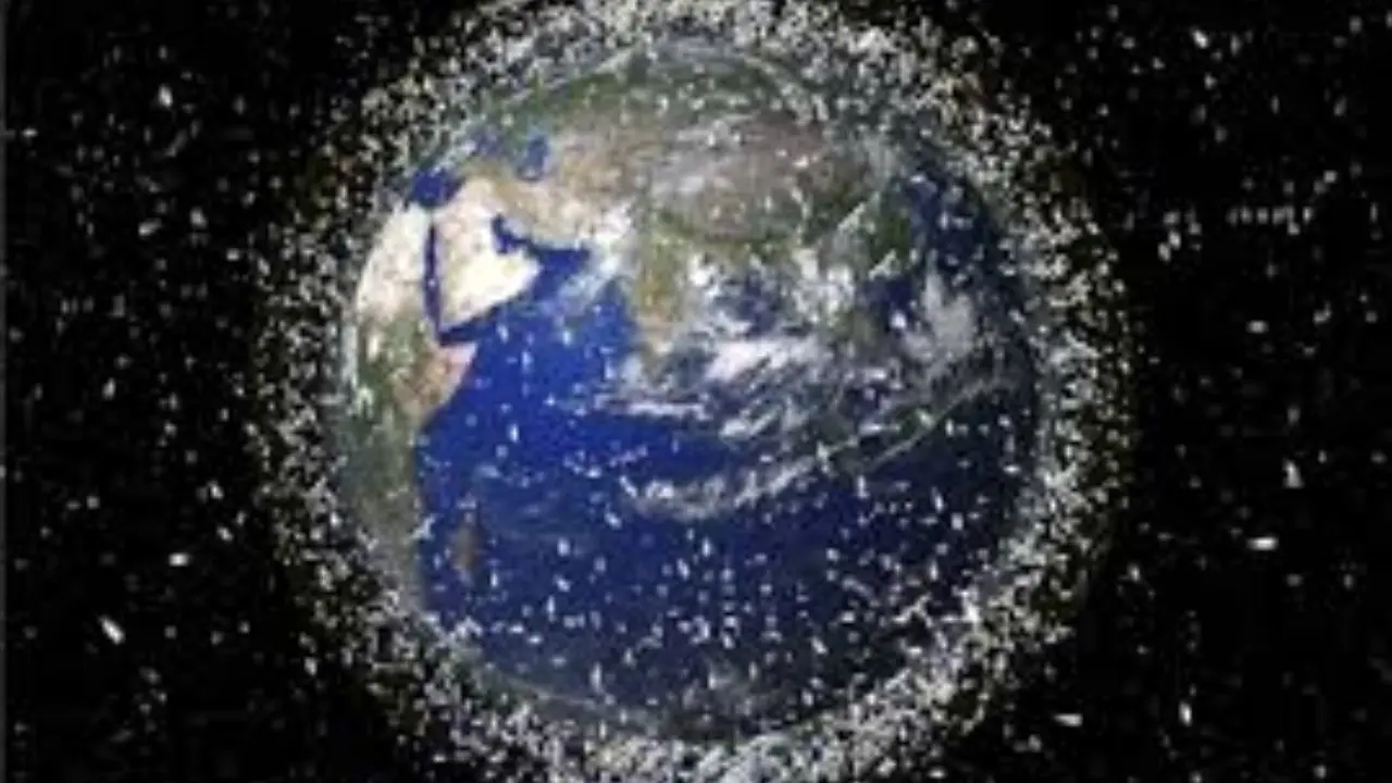 ماموریت حذف زباله از مدار زمین در 2025 انجام می‌شود