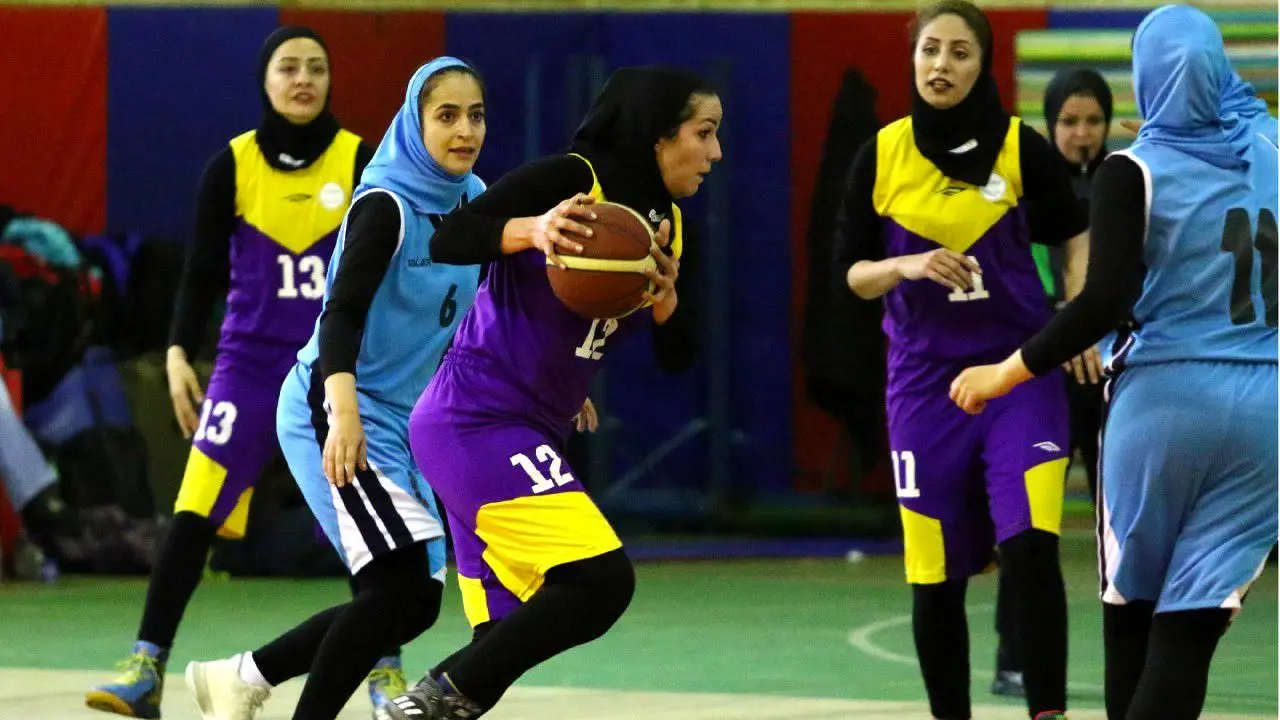 پایان دور رفت لیگ بسکتبال زنان با صدرنشینی نامی‌نو و گروه بهمن